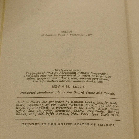 Star Trek Vulcan! Kathleen Sky 1978 Paperback, Small Paperback Gift, Collectible - Picture 3 of 4
